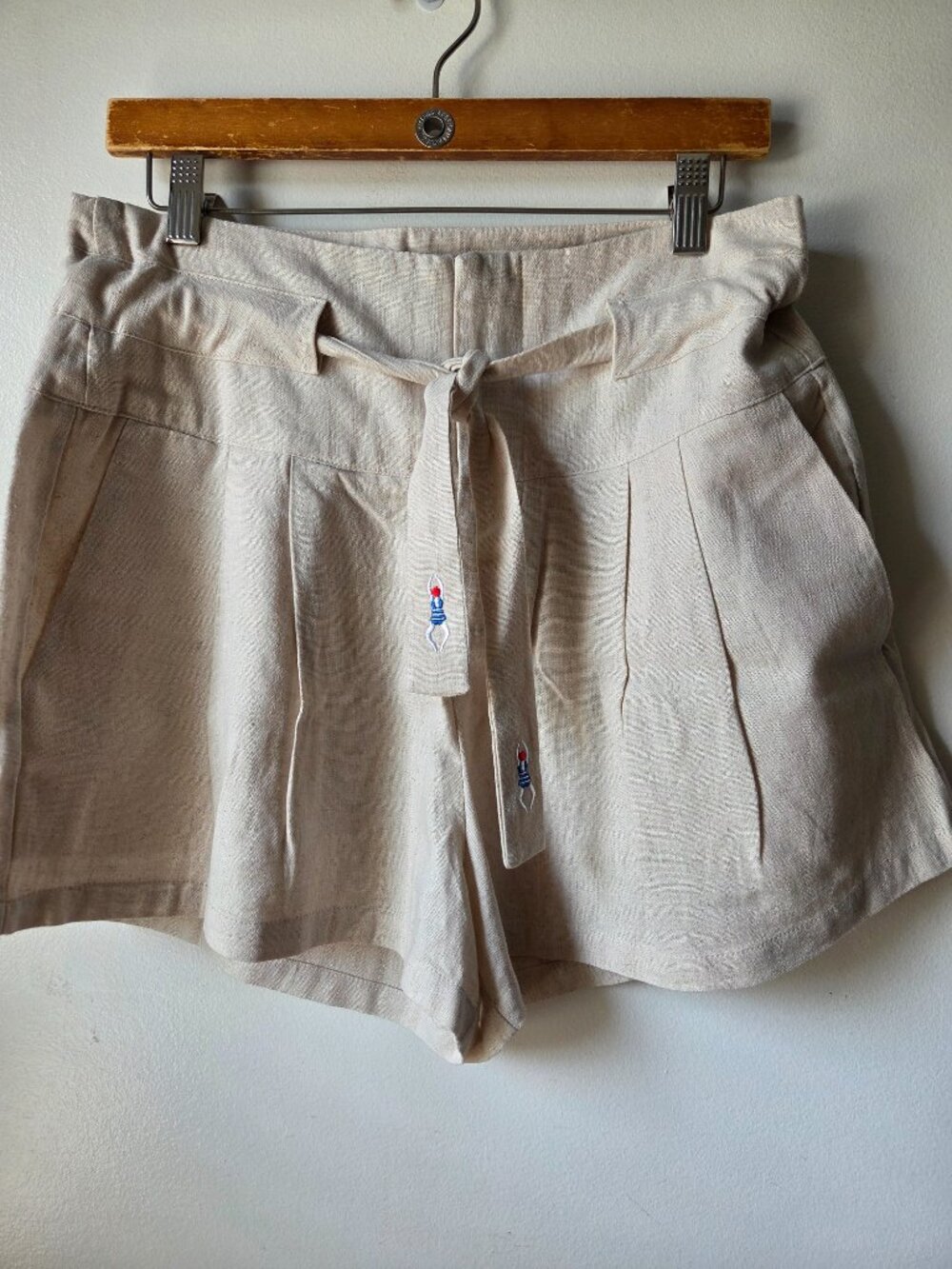 LIKE NEW BLUESTEEL LINEN/COTTON BELTED HIGH WAIST SHORTS SIZE M